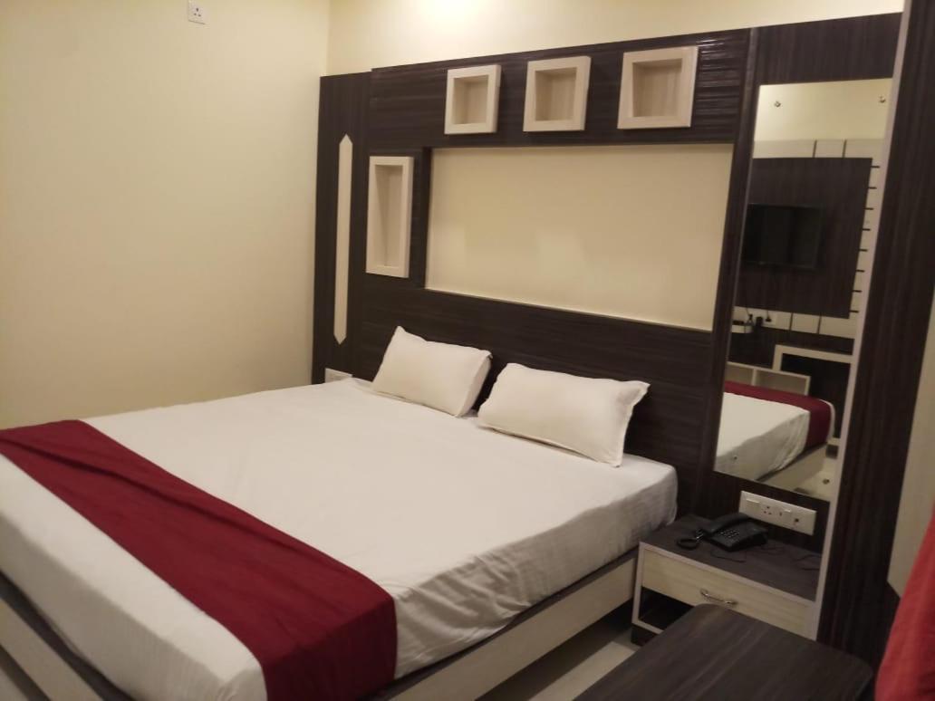 Hotel R K Residency Muzaffarpur Esterno foto