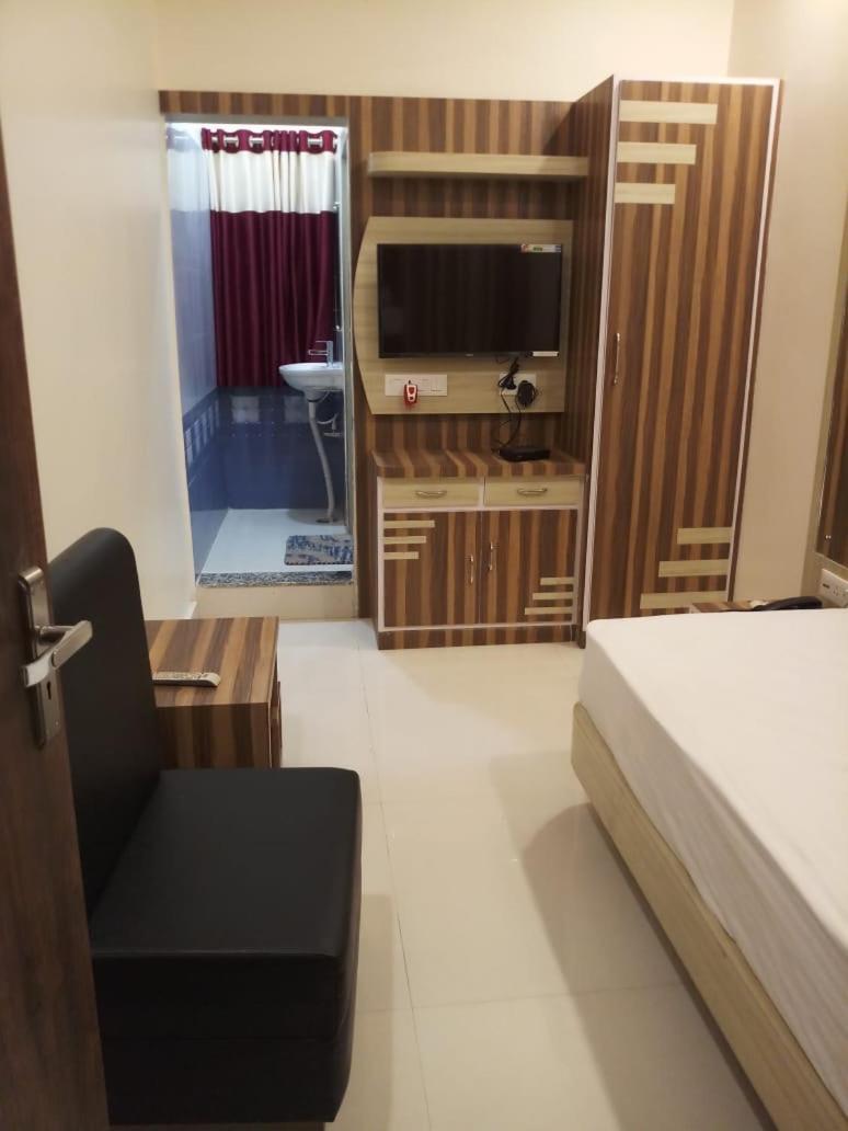 Hotel R K Residency Muzaffarpur Esterno foto